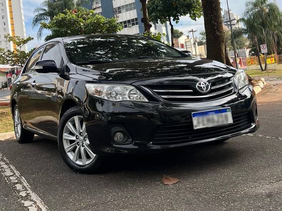 TOYOTA COROLLA 2.0 ALTIS 16V FLEX 4P AUTOMÁTICO TOYOTA COROLLA 2.0 ALTIS 16V FLEX 4P AUTOMÁTICO